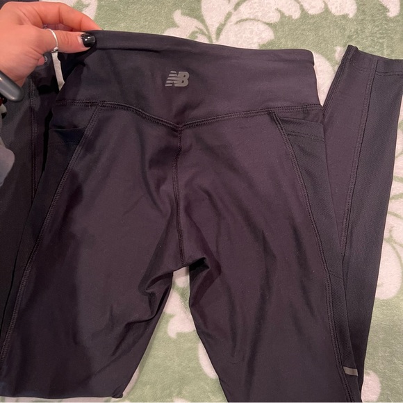 New balance black leggings / athletic tights - Picture 12 of 13